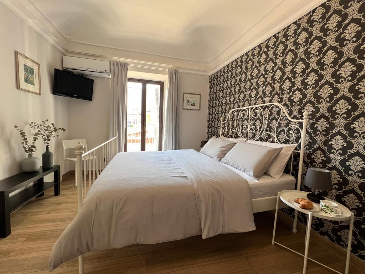Emanuele Room Catánia Buitenkant foto